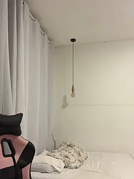 YasmimBrasil online show from 26, 3, 2026