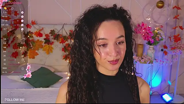 Lolly Neal online show from 24, 11, 2025