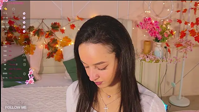 Lolly Neal online show from 28, 11, 2025