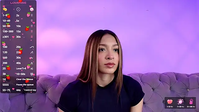 Snapshot of Victoria_Adams14 chatting on 22, 3, 2025 Victoria Adams14 online show from 22, 3, 2025