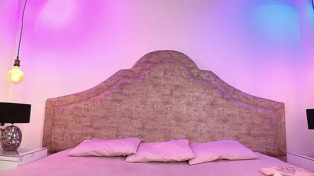 Snapshot of Victoria_Adams14 chatting on 27, 10, 2025 Victoria Adams14 online show from 27, 10, 2025