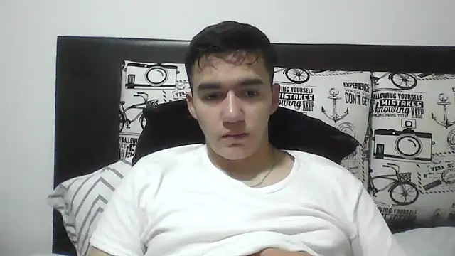 Estebitan vm online show from 11, 3, 2026