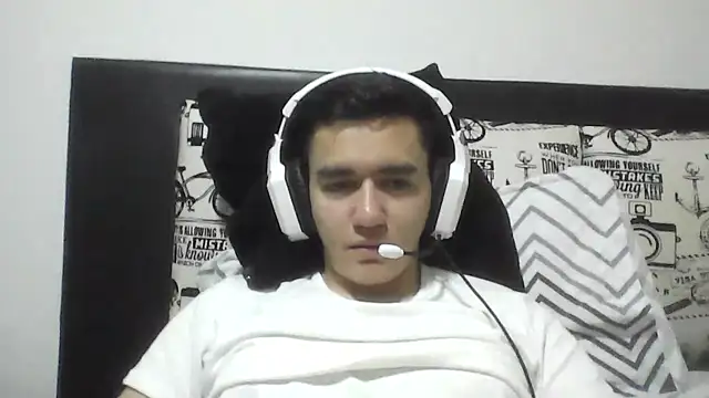 Estebitan vm online show from 10, 3, 2026