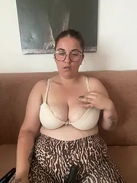 yzabell18 online show from 21, 5, 2026