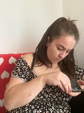 yzabell18 online show from 23, 11, 2025