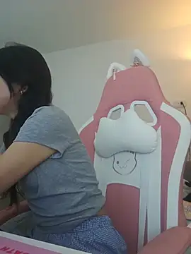 azumiichan online show from 21, 7, 2026