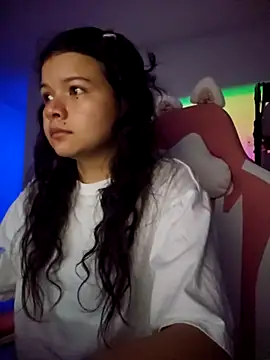 azumiichan online show from 7, 3, 2025