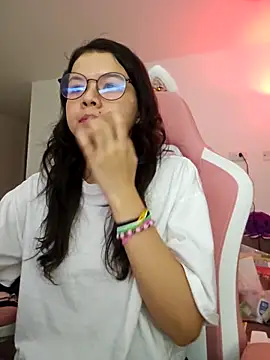 azumiichan online show from 10, 2, 2026