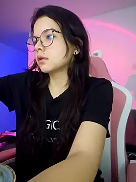 azumiichan online show from 22, 9, 2025