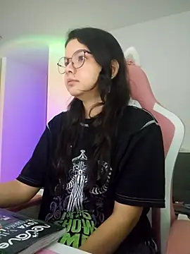 azumiichan online show from 22, 10, 2025