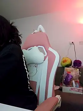 azumiichan online show from 24, 3, 2026