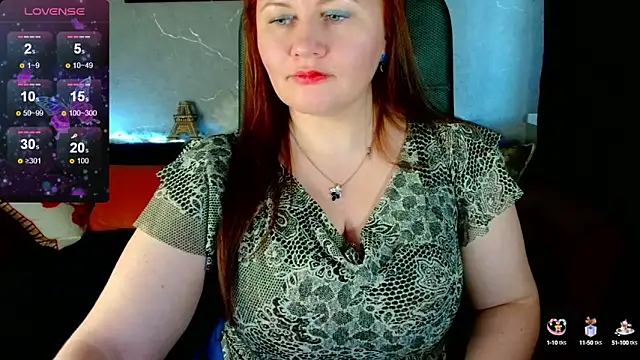 Nikki March online show from 25, 9, 2025