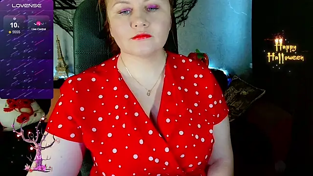 Nikki March online show from 29, 10, 2025