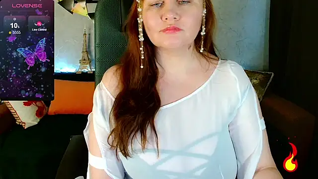 Nikki March online show from 23, 10, 2025