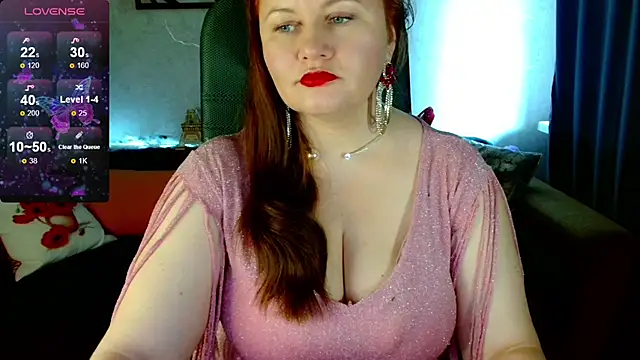 Nikki March online show from 26, 9, 2025