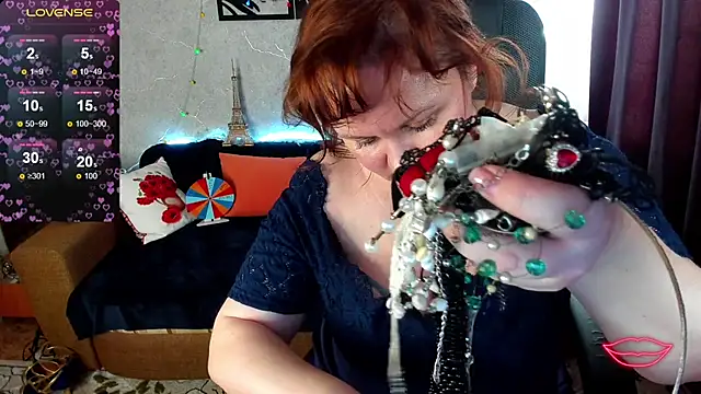 Nikki March online show from 6, 2, 2026