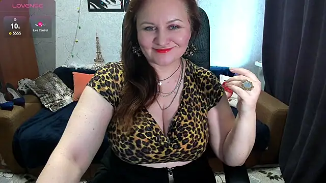 Nikki March online show from 6, 6, 2026