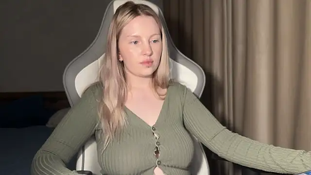 x ivy x online show from 10, 11, 2025