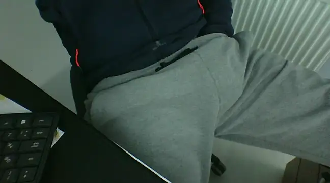 Koraymoray15 online show from 11, 2, 2025