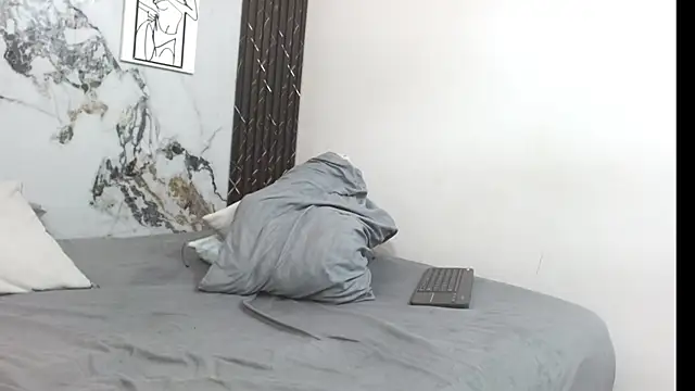 adaraacox online show from 5, 10, 2025