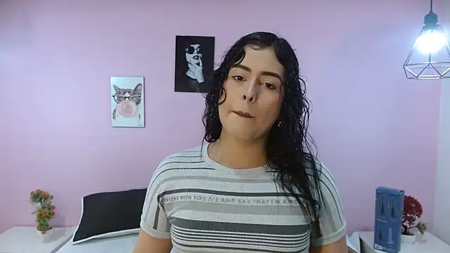 adaraacox online show from 25, 2, 2025