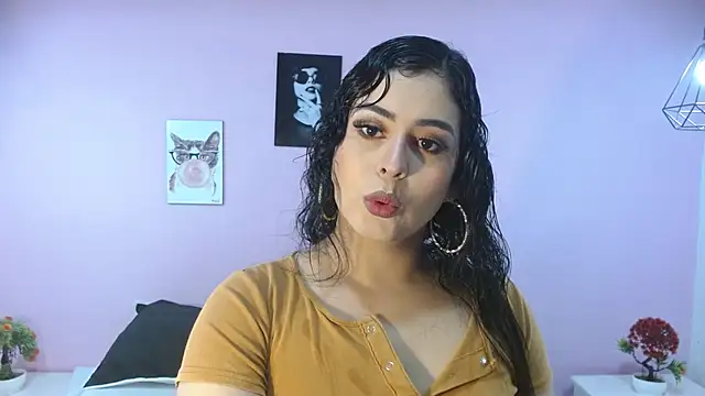 adaraacox online show from 20, 2, 2025