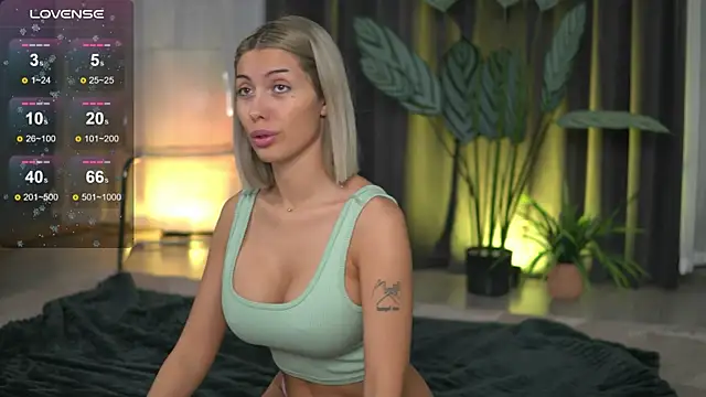 AudreyZanne online show from 27, 10, 2025