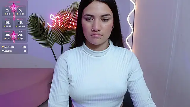 Snapshot of Chiara_tay chatting on 26, 2, 2025 Chiara tay online show from 26, 2, 2025