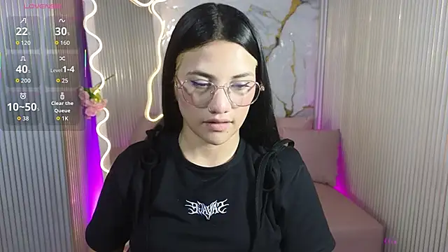 Chiara tay online show from 1, 4, 2026