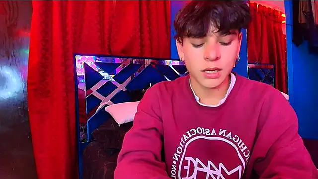 Luke Howland online show from 10, 4, 2026