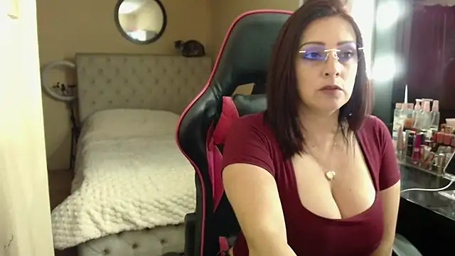 Carol Scottt online show from 10, 2, 2026