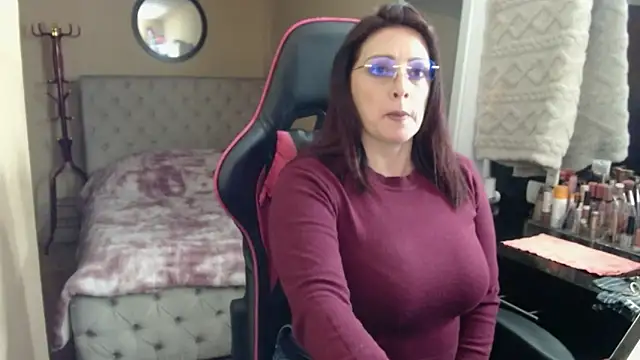 Carol Scottt online show from 15, 5, 2026