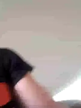 Snapshot of --D-a-D-D-y- chatting on 24, 2, 2025 --D-a-D-D-y- online show from 24, 2, 2025