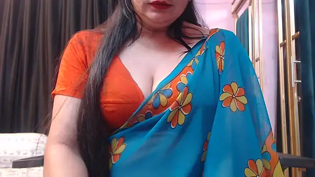 Snapshot of desi-maisa130 chatting on 26, 11, 2025 desi-maisa130 online show from 26, 11, 2025