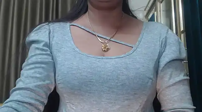 Snapshot of desi-maisa130 chatting on 25, 2, 2025 desi-maisa130 online show from 25, 2, 2025