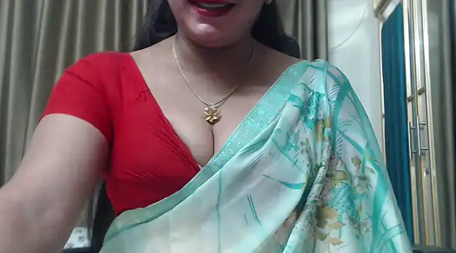 Snapshot of desi-maisa130 chatting on 18, 3, 2025 desi-maisa130 online show from 18, 3, 2025