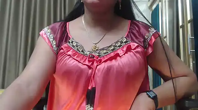 Snapshot of desi-maisa130 chatting on 9, 3, 2025 desi-maisa130 online show from 9, 3, 2025