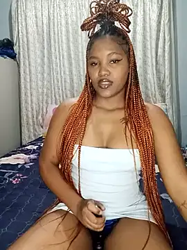 Snapshot of charmainexxx chatting on 6, 3, 2025 charmainexxx online show from 6, 3, 2025