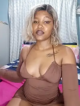 Snapshot of charmainexxx chatting on 23, 2, 2025 charmainexxx online show from 23, 2, 2025