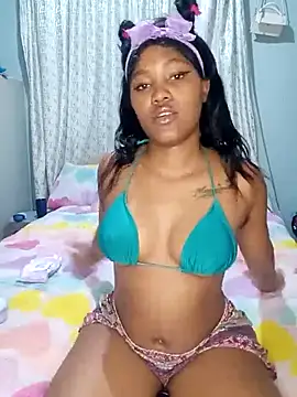 Snapshot of charmainexxx chatting on 8, 2, 2025 charmainexxx online show from 8, 2, 2025