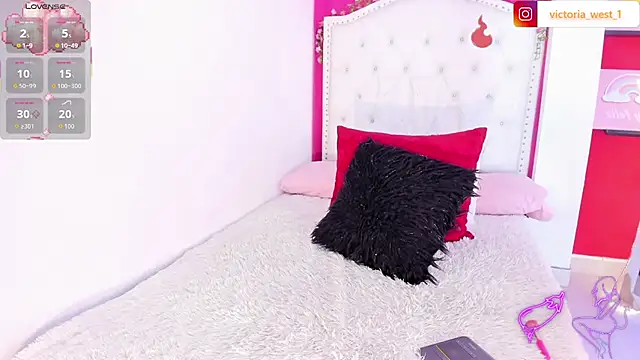 Victoria west online show from 3, 10, 2025