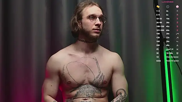 pleasure8869 online show from 27, 2, 2025