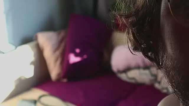 pleasure8869 online show from 28, 9, 2025