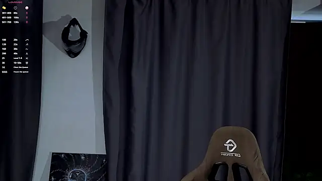 pleasure8869 online show from 28, 10, 2025