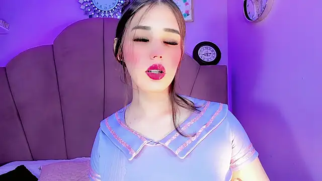 ValeriaAguilar online show from 7, 11, 2025