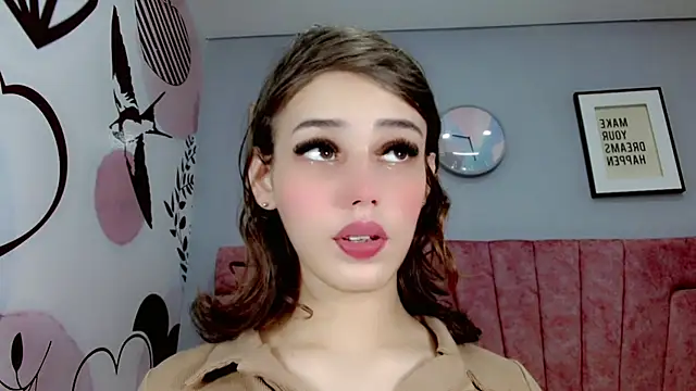 ValeriaAguilar online show from 17, 1, 2025