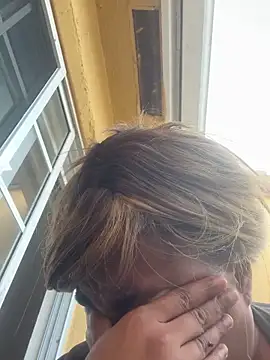 JCCaramelbarbie1 online show from 18, 12, 2025