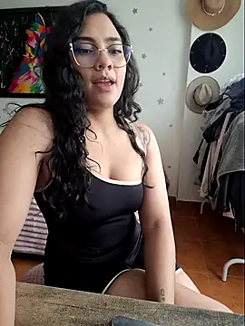 Snapshot of Thaliacooper_ chatting on 30, 7, 2026 Thaliacooper online show from 30, 7, 2026