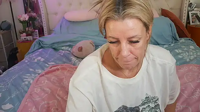VegasDani online show from 5, 7, 2026