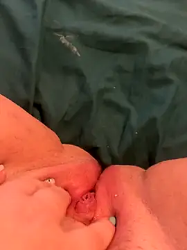 Snapshot of chatteenfeu3164 chatting on 11, 11, 2025 chatteenfeu3164 online show from 11, 11, 2025